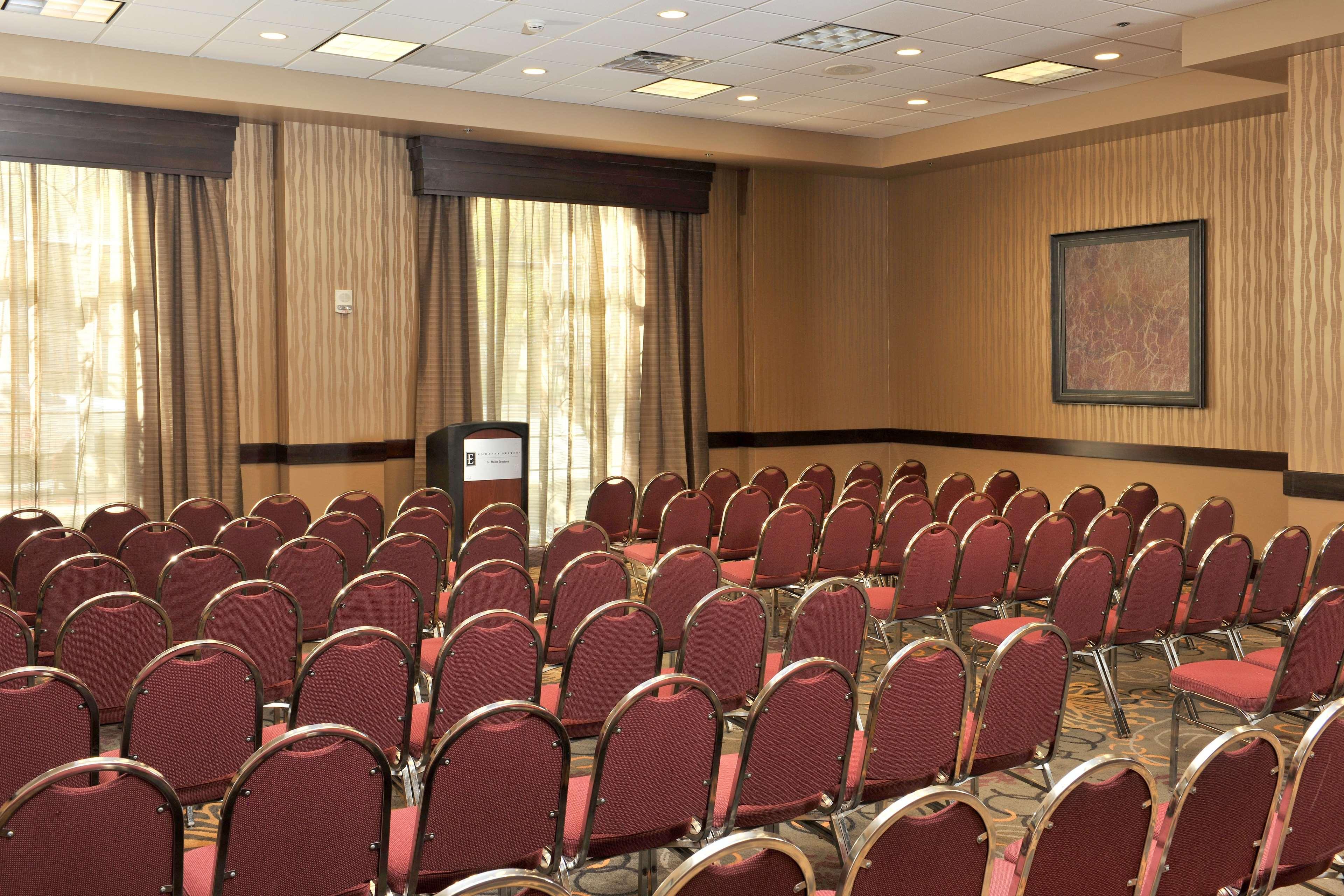 Embassy Suites Des Moines Downtown Business foto